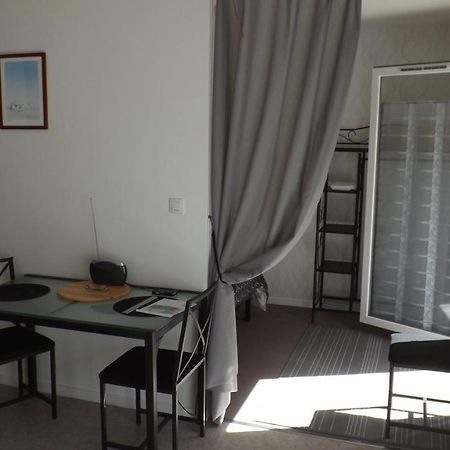 Appartement T2 ,Parking Prive,Terrasse, 10 Mns A Pieds De La Cite Corsaire Et Ses Plages Saint-Malo Bagian luar foto