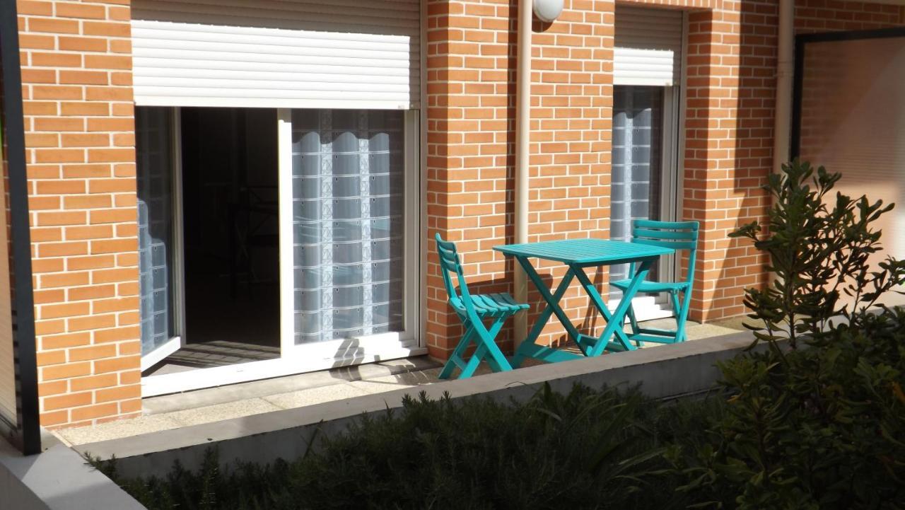 Appartement T2 ,Parking Prive,Terrasse, 10 Mns A Pieds De La Cite Corsaire Et Ses Plages Saint-Malo Bagian luar foto