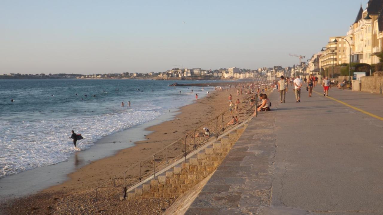 Appartement T2 ,Parking Prive,Terrasse, 10 Mns A Pieds De La Cite Corsaire Et Ses Plages Saint-Malo Bagian luar foto